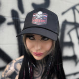 NO WORTH CURVED BILL BLACK HAT