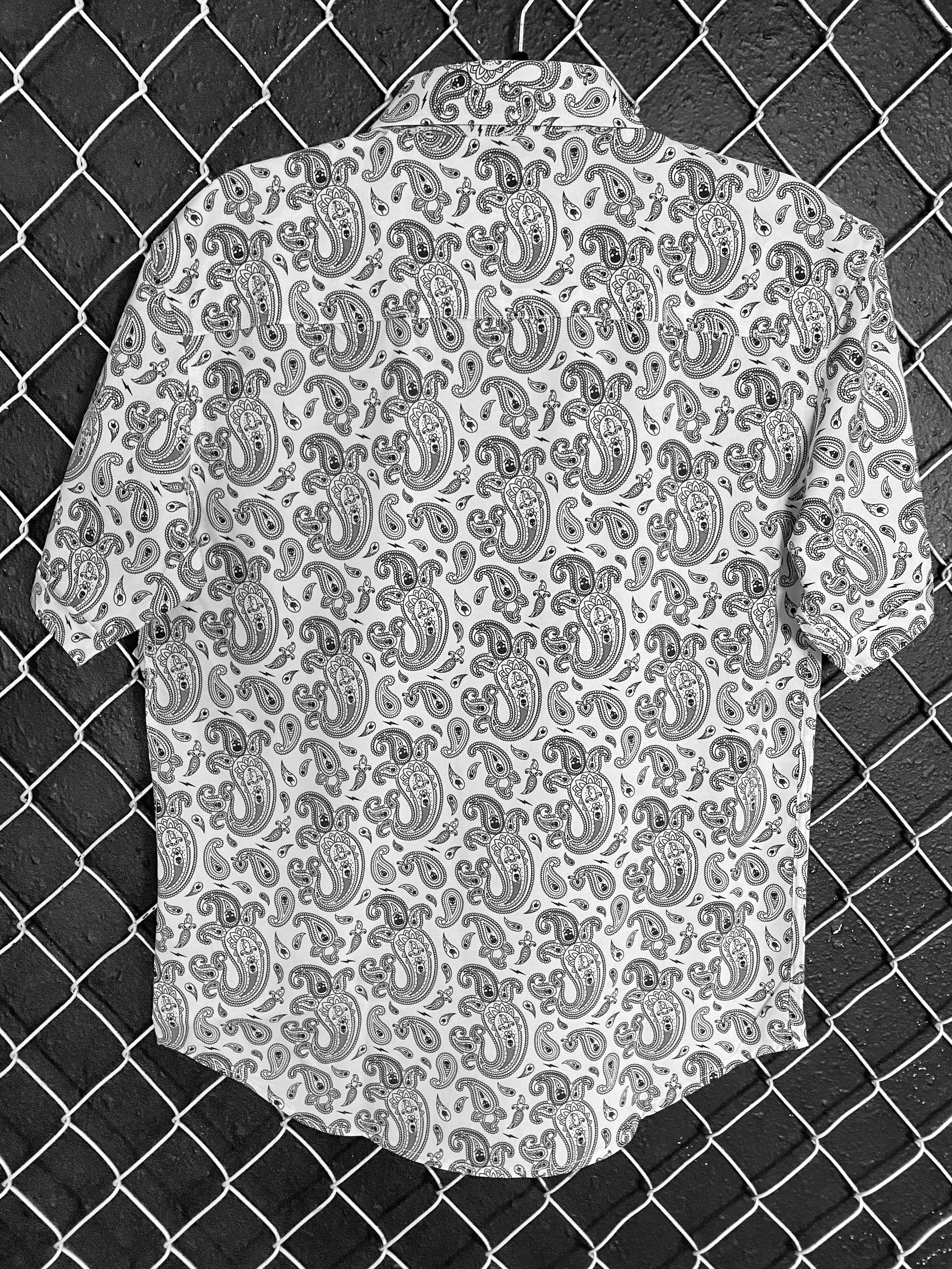 ESSENTIAL PAISLEY WHITE BUTTON UP - The Drive Clothing