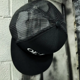 OL' LADY BLACK HAT
