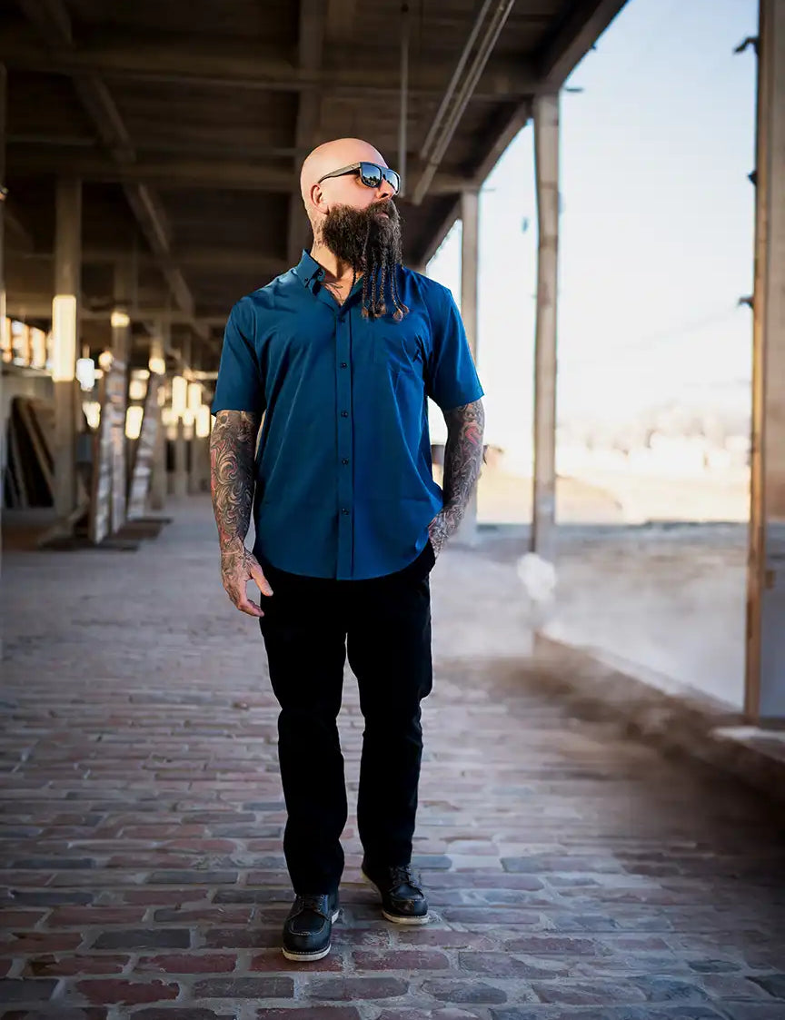 ESSENTIAL BUTTON UPS – The Drive Clothing