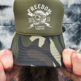 2 WHEELS FOAM CURVED BILL GREEN CAMO HAT