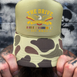 NEVER DIE CURVED BILL SAND CAMO HAT