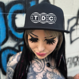 GLOBES FLAT BILL HAT