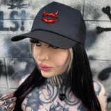 DEVIL LIPS CURVED BILL BLACK HAT