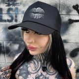 BONE LIPS CURVED BILL BLACK HAT