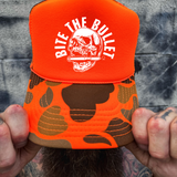BITE BULLET FOAM CURVED BILL ORANGE CAMO HAT