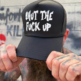 SHUT CURVED BILL BLACK HAT