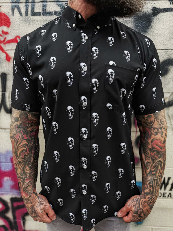 ESSENTIAL CROSS SKULL BUTTON UP