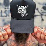 LONE WOLF HEAD CURVED BILL BLACK HAT