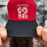 JERSEY RED BLACK CURVED TRUCKER HAT