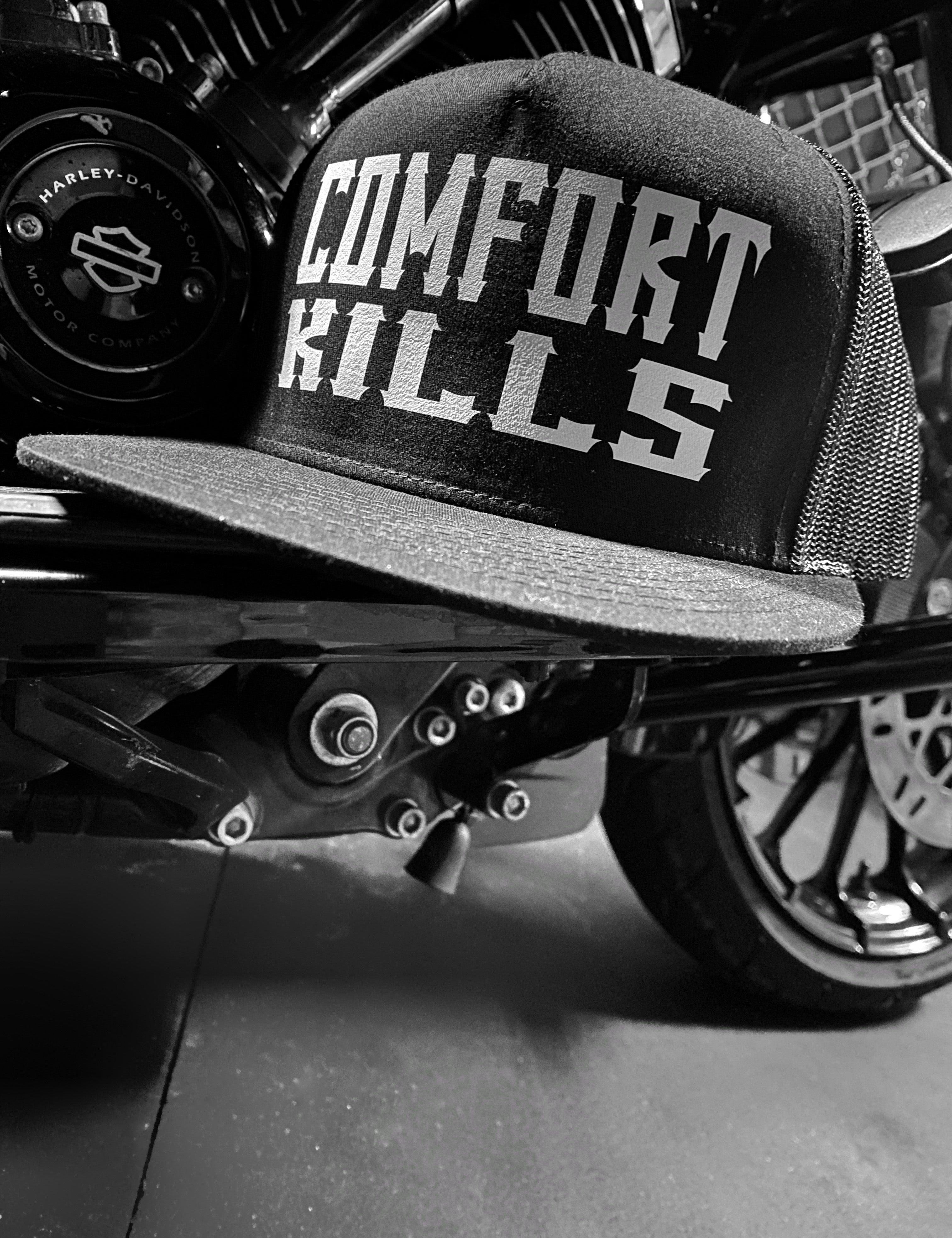 COMFORT KILLS BLACK HAT - The Drive Clothing