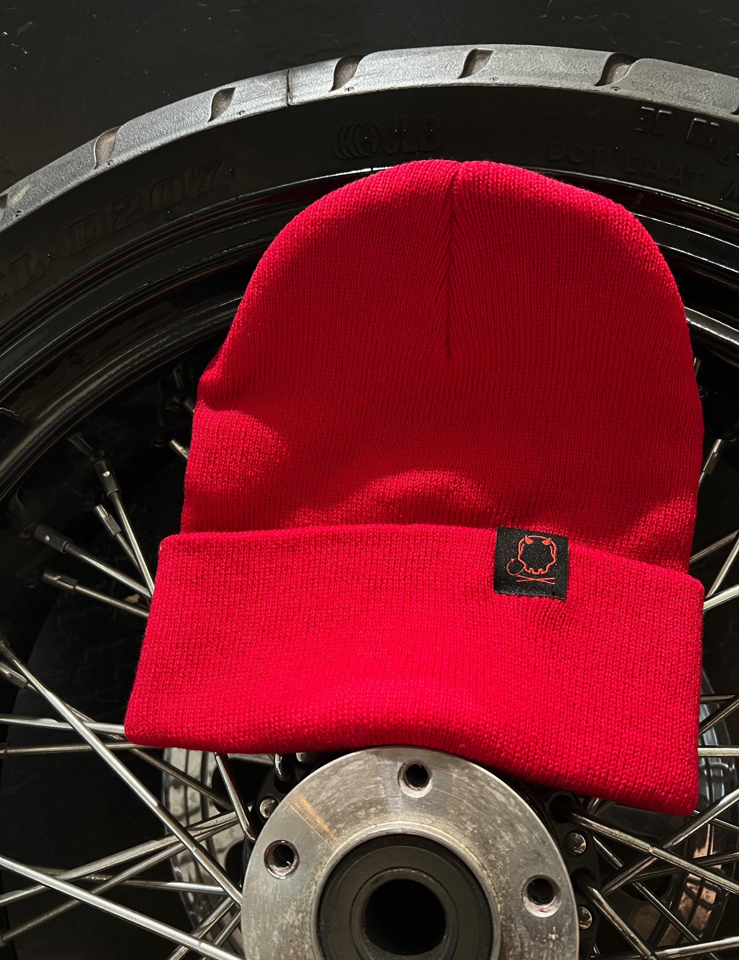 DDD BEANIE RED - The Drive Clothing