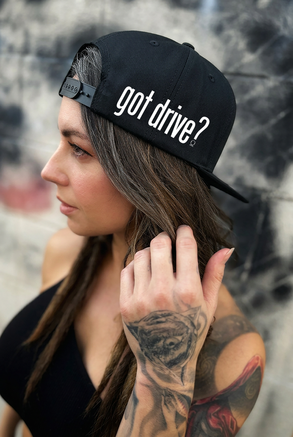 GOT DRIVE - SIDE STYLE BLACK COTTON FLAT BILL HAT