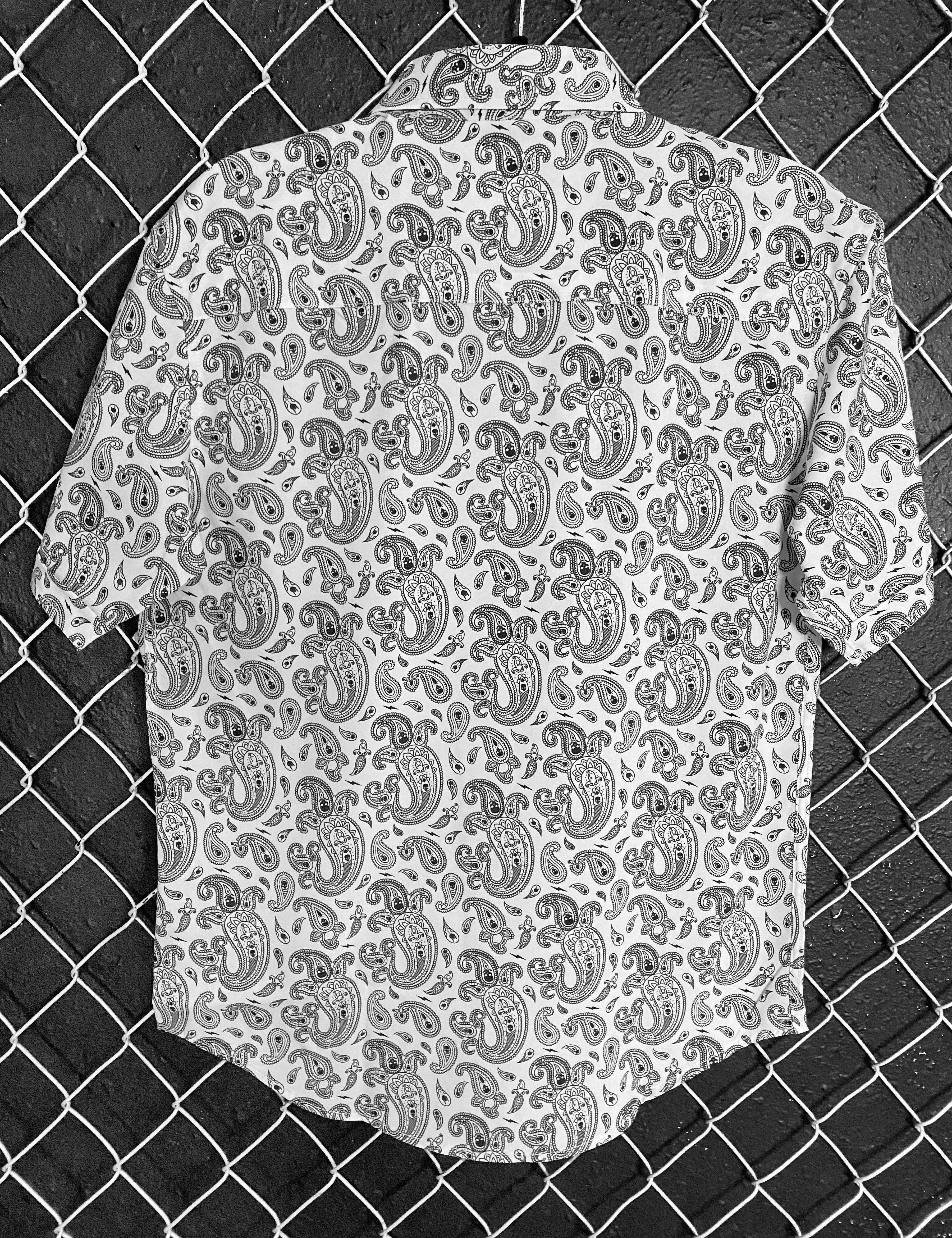 ESSENTIAL PAISLEY WHITE BUTTON UP - The Drive Clothing